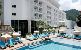White Peach Hotel